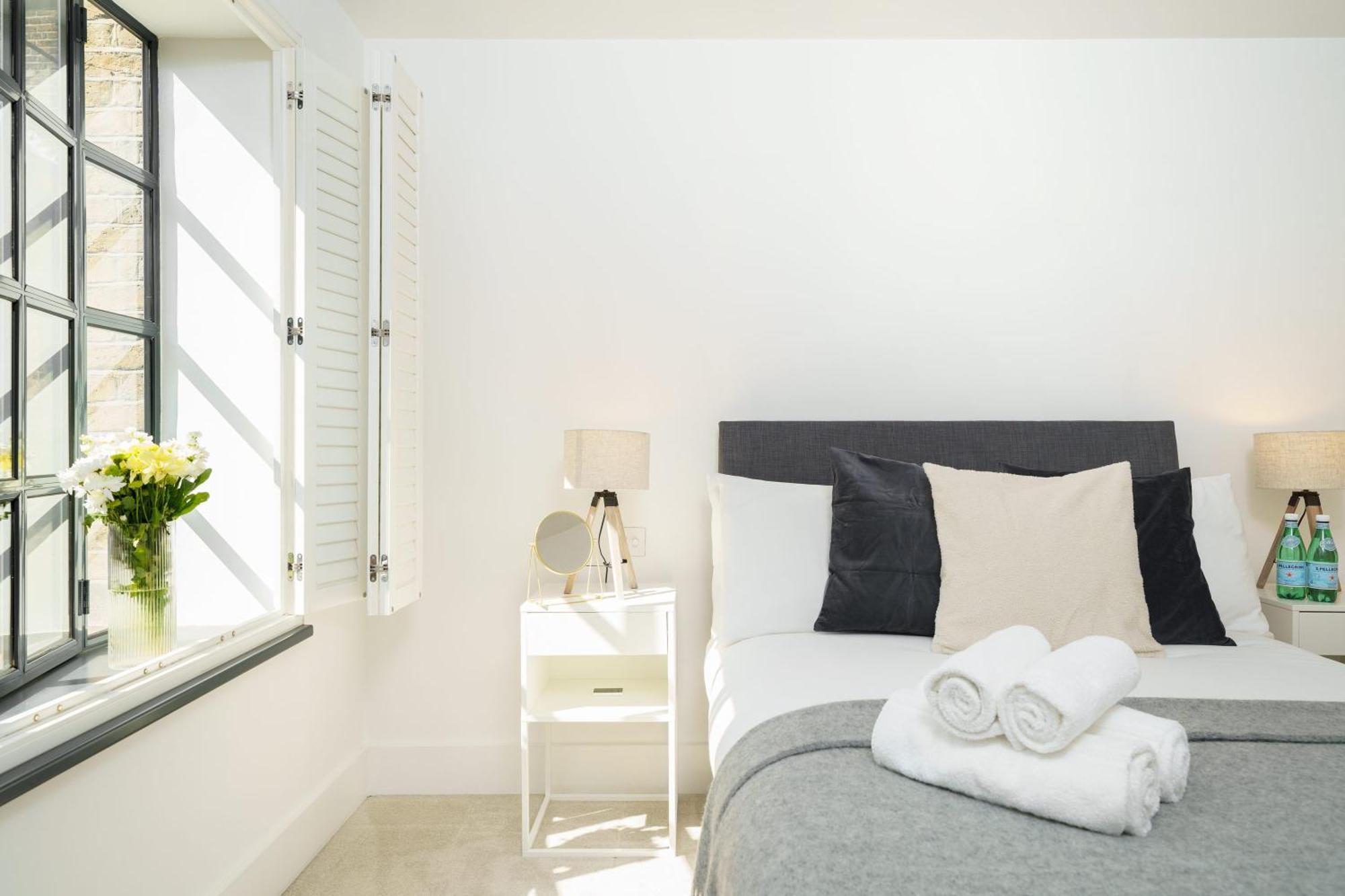 Trafalgar Sq 1 Bedr, 3 Beds Sleeps 6 لندن المظهر الخارجي الصورة